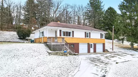 126 Bakers Ln, Apollo, PA 15613