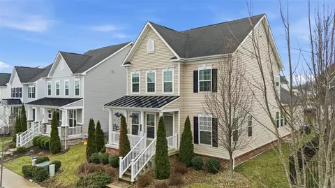 186 Bucktail Dr, Cranberry Township, PA 16066