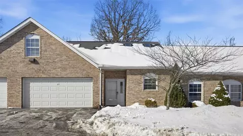 55 David Dr, New Kensington, PA 15068