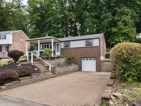 863 Blue Ridge Rd, Pittsburgh, PA 15239