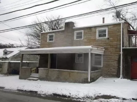 1526 Nobles Ln, Pittsburgh, PA 15210