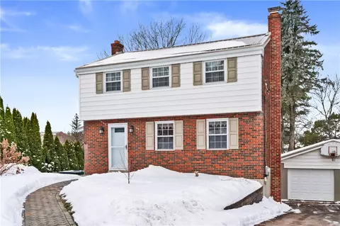 120 Mallard Dr, Mckees Rocks, PA 15136