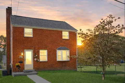 5733 Madison Dr, Verona, PA 15147