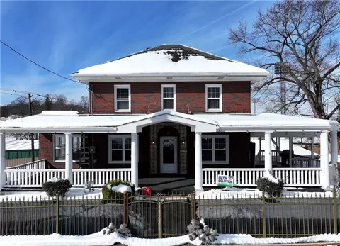 61 W Prospect Ave, Washington, PA 15301