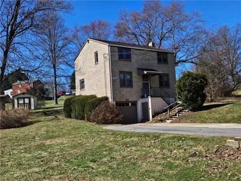 119 Springhouse Dr, Butler, PA 16001