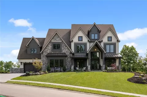1002 Sonoma Dr, Baden, PA 15005