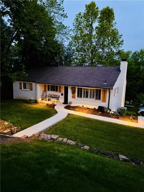 502 Moreland Dr, Pittsburgh, PA 15243