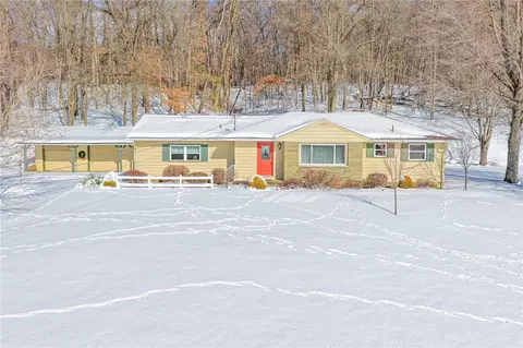 1529 State Route 208, Pulaski, PA 16143