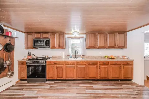 105 Orchard Ave 140 Church Aly, Punxsutawney, PA 15767