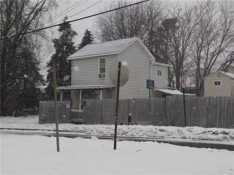 45 Collins Ave, Uniontown, PA 15401