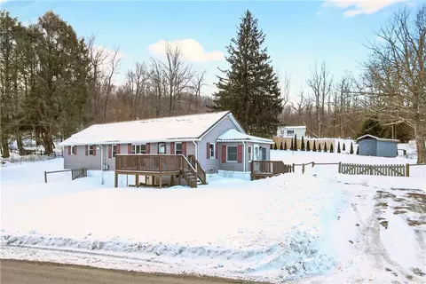 123 Pritts Distillery Rd, Champion, PA 15622