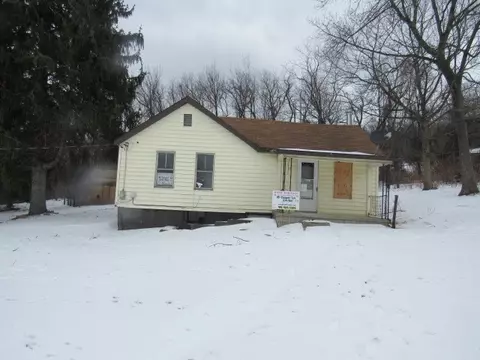 18 Cooper Ln, Lemont Furnace, PA 15456