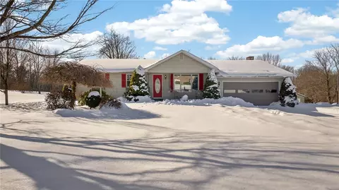 1183 Country Club Rd, Brookville, PA 15825