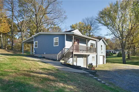 113 Murray Dr, Valencia, PA 16059