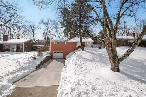 656 Oxford Blvd, Pittsburgh, PA 15243