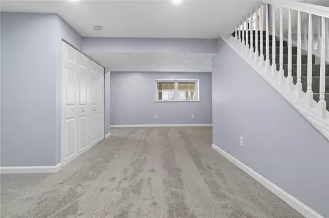 Living - 210 Seanor Rd, Irwin, PA 15642 photo 9 of 9