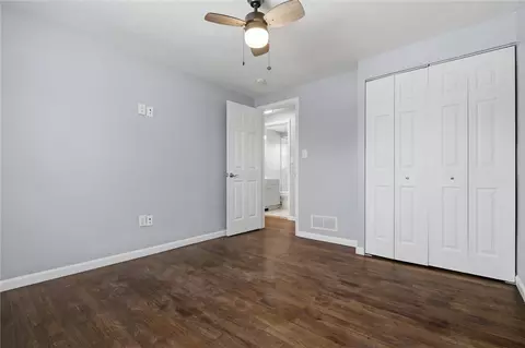 Bedroom - 210 Seanor Rd, Irwin, PA 15642 photo 5 of 9