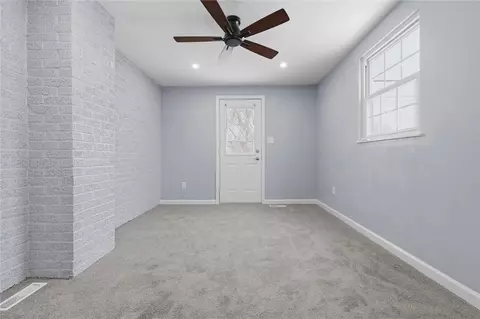 Living - 210 Seanor Rd, Irwin, PA 15642 photo 7 of 9