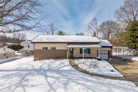 362 Church Rd, Bethel Park, PA 15102