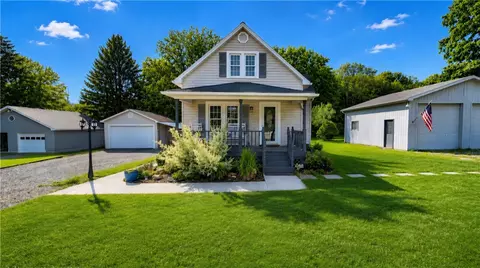 671 Old Rt 8, Harrisville, PA 16038