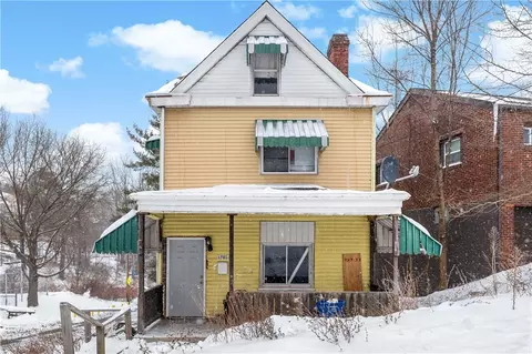 1701 Leolyn St, Pittsburgh, PA 15210