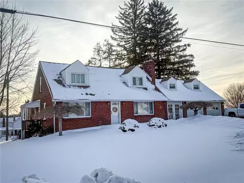 417 New Castle Rd, Butler, PA 16001