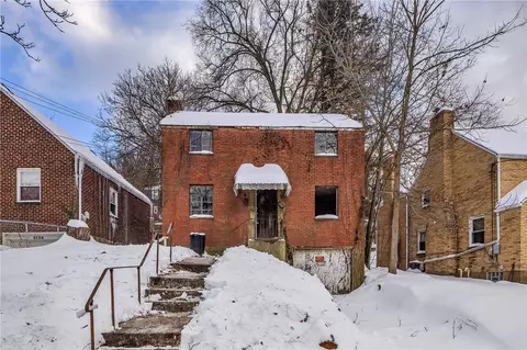 2132 Laketon Rd, Pittsburgh, PA 15221