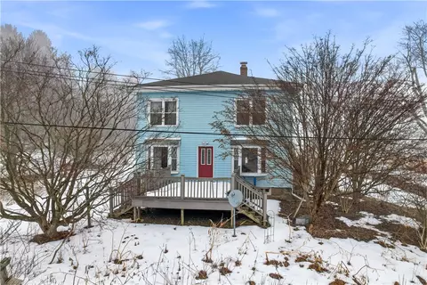 495 E Jamestown Rd, Greenville, PA 16125