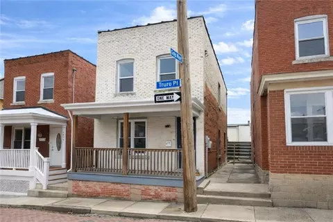 4614 Truro Pl, Pittsburgh, PA 15213