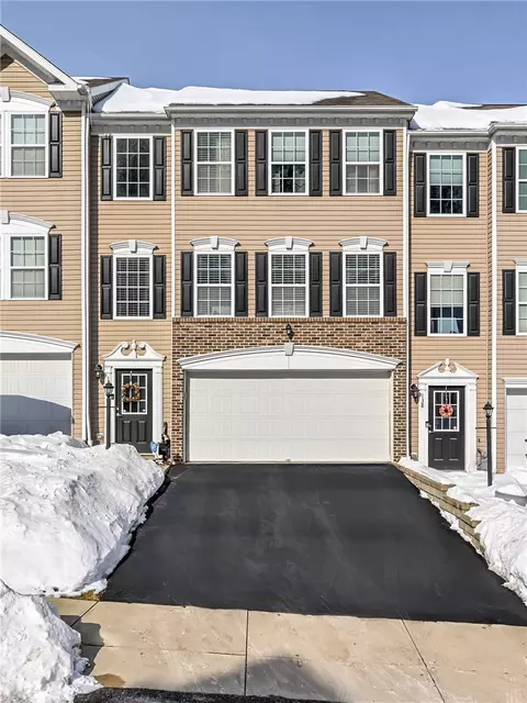 140 Rylie Dr, Harmony, PA 16037