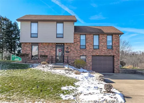 173 Maryellen Dr, North Versailles, PA 15137