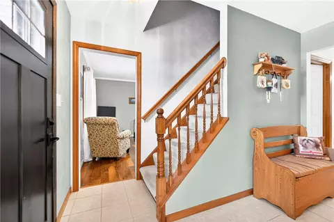 Entry Way - 112 Circle Dr, Irwin, PA 15642 photo 1 of 5