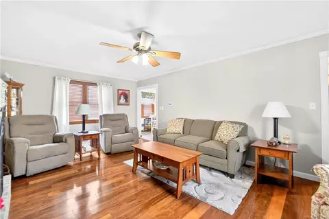 Living - 112 Circle Dr, Irwin, PA 15642 photo 3 of 3