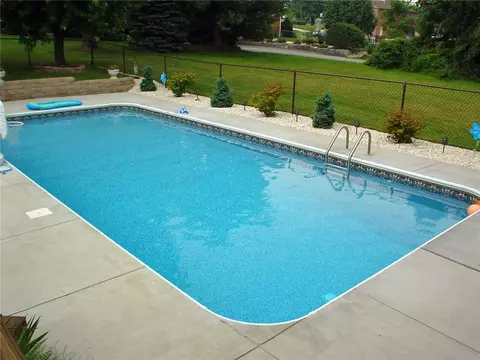 Exterior - 112 Circle Dr, Irwin, PA 15642 photo 10 of 13