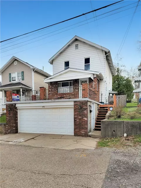 496 7th Ave, Coraopolis, PA 15108