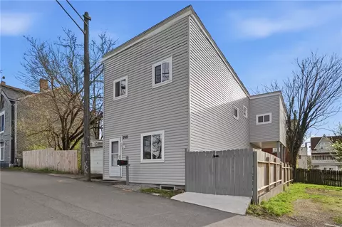 2923 Frederick St, Pittsburgh, PA 15212