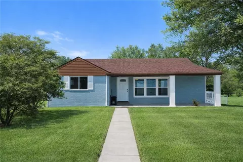1020 Roosevelt Way, New Alexandria, PA 15670