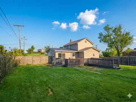 1465 Mount Pleasant Rd, West Newton, PA 15089