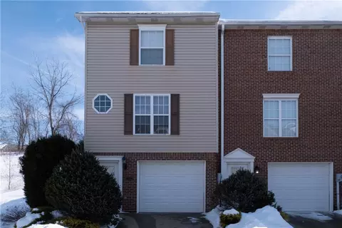 531 Reed Ct, Jeannette, PA 15644