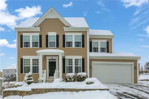 2035 Sir Patrick Dr, Mcdonald, PA 15057