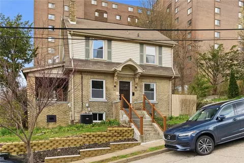 469 Kenmont Ave, Pittsburgh, PA 15228