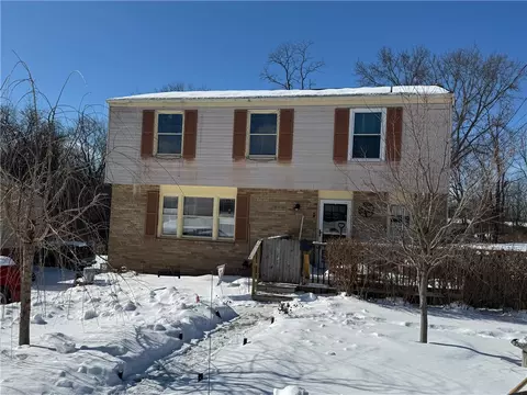 1508 Dupont St, Conway, PA 15027