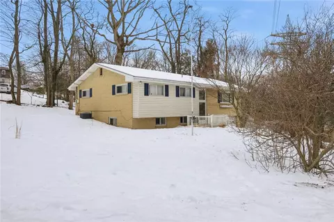 3801 Greenfield Rd, Allison Park, PA 15101 photo 3