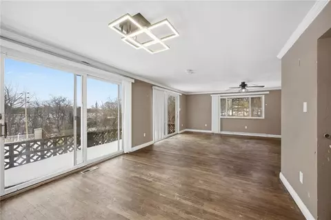 3801 Greenfield Rd, Allison Park, PA 15101 photo 12