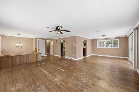 3801 Greenfield Rd, Allison Park, PA 15101 photo 7