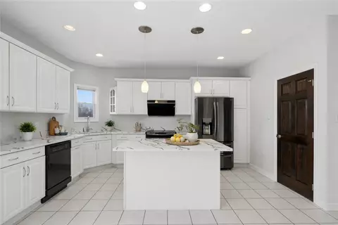 1022 Lexington Dr, Export, PA 15632 photo 18