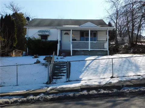 120 Bailey Ave, Uniontown, PA 15401