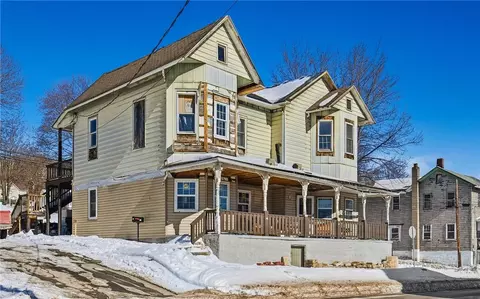 451 Main St, Rockwood, PA 15557