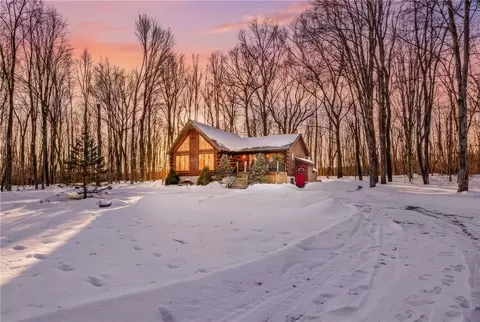 280 Corn Cob Ln, Rockwood, PA 15557