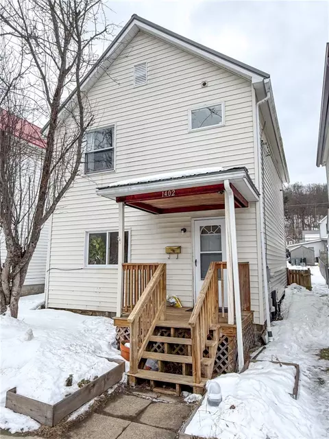 1402 N Grant Ave, Kittanning, PA 16201